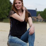 Manon van Lith, eerste shoot op zandverstuiving Rosmalen